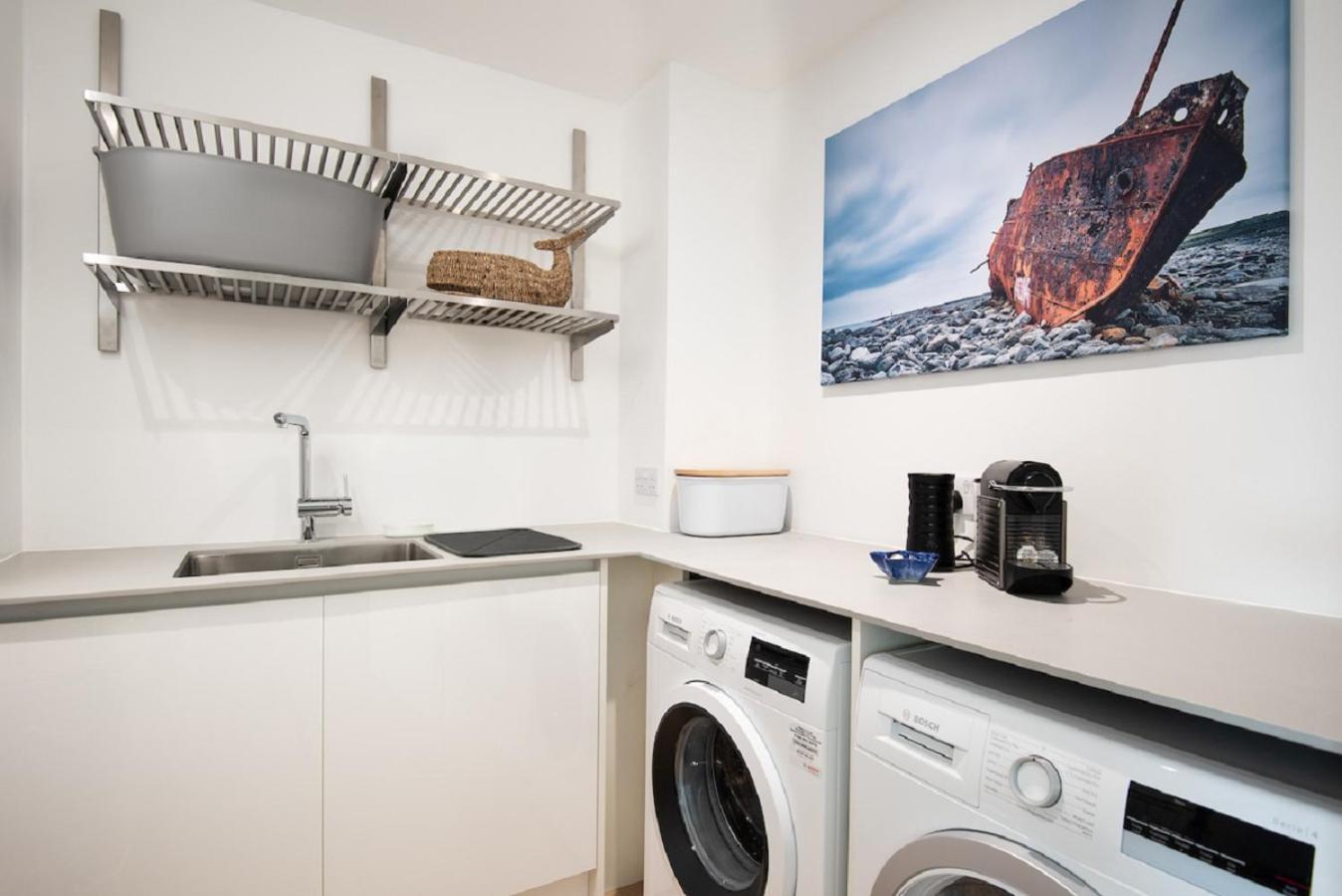 1 The Bay - Stunning Contemporary Flat On The Scottish Coast Apartment Coldingham Exterior photo